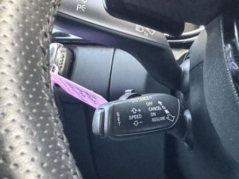 Audi A4 Avant 3.0 TDI V6 Black Edition S Tronic quattro Euro 5 (s/s) 5dr