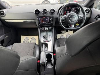 Audi TT 2.0 TDI Black Edition S Tronic quattro Euro 5 3dr