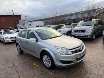 Vauxhall Astra 1.4i 16v Life 5dr