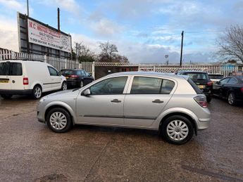 Vauxhall Astra 1.4i 16v Life 5dr