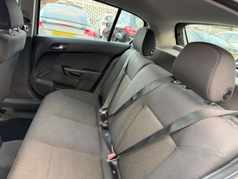 Vauxhall Astra 1.4i 16v Life 5dr