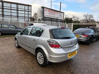 Vauxhall Astra 1.4i 16v Life 5dr