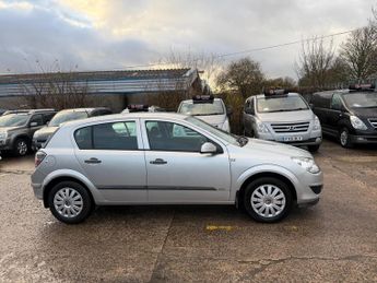 Vauxhall Astra 1.4i 16v Life 5dr