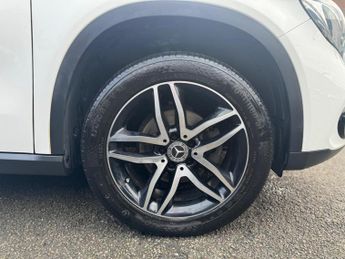 Mercedes-Benz GLA 1.6 GLA180 Urban Edition 7G-DCT Euro 6 (s/s) 5dr