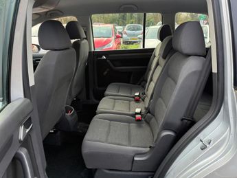Volkswagen Touran 1.9 TDI S 5dr (7 Seats)