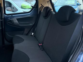 Toyota AYGO 1.0 VVT-i Blue MultiMode Euro 4 5dr