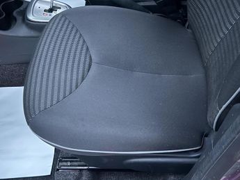 Peugeot 107 1.0 12V Allure 2 Tronic Euro 5 5dr