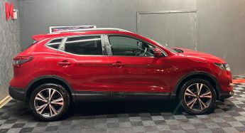 Nissan Qashqai 1.2 DIG-T N-Connecta XTRON Euro 6 (s/s) 5dr