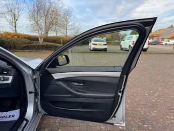 BMW 5 Series 2.0 520d M Sport Touring Auto Euro 6 (s/s) 5dr