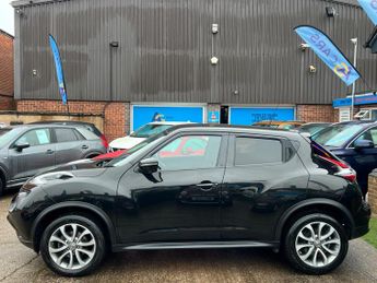 Nissan Juke 1.6 Tekna SUV 5dr Petrol XTRON Euro 5 (117 ps)
