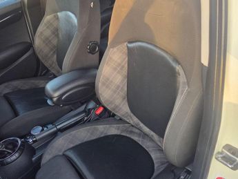 MINI Hatch 2.0 Cooper SD Auto 6Spd Euro 6 (s/s) 5dr