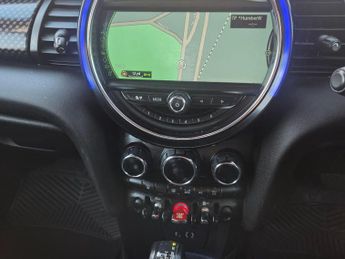 MINI Hatch 2.0 Cooper SD Auto 6Spd Euro 6 (s/s) 5dr
