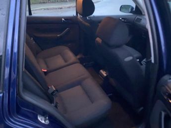 Volkswagen Golf 1.6 S 5dr