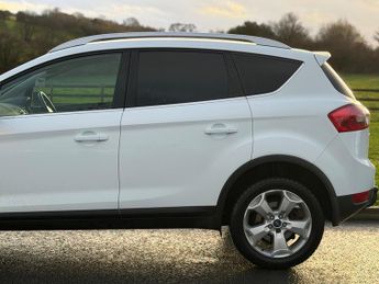 Ford Kuga 2.0 TDCi Titanium Powershift AWD Euro 5 5dr