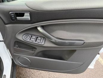 Ford Kuga 2.0 TDCi Titanium Powershift AWD Euro 5 5dr