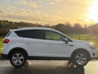 Ford Kuga 2.0 TDCi Titanium Powershift AWD Euro 5 5dr