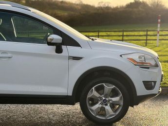 Ford Kuga 2.0 TDCi Titanium Powershift AWD Euro 5 5dr