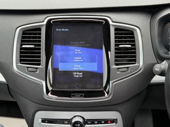 Volvo XC90 2.0h T8 Twin Engine 10.4kWh Momentum Pro Auto 4WD Euro 6 (s/s) 5
