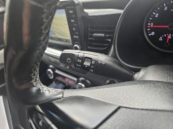 Kia Stonic 1.0 T-GDi 4 DCT Euro 6 (s/s) 5dr