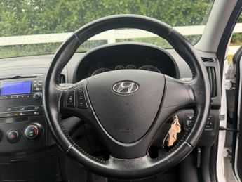 Hyundai i30 1.6 Comfort Auto Euro 5 5dr