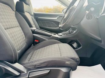 MG MG ZS 44.5kWh Excite Auto 5dr