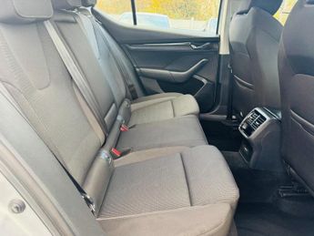 Skoda Octavia 1.0 TSI e-TEC MHEV SE Technology DSG Euro 6 (s/s) 5dr