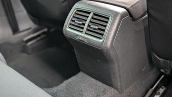 Volkswagen Golf 1.4 TSI BlueMotion Tech SE DSG Euro 5 (s/s) 5dr