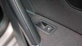 Volkswagen Golf 1.4 TSI BlueMotion Tech SE DSG Euro 5 (s/s) 5dr