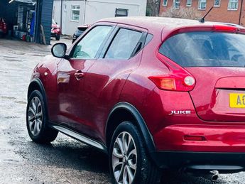Nissan Juke 1.6 Tekna XTRON Euro 5 5dr