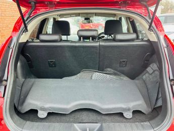 Nissan Juke 1.6 Tekna XTRON Euro 5 5dr