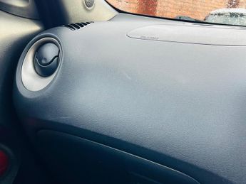 Nissan Juke 1.6 Tekna XTRON Euro 5 5dr