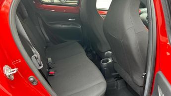 Toyota Aygo X 1.0 VVT-i Edge x-shift Euro 6 (s/s) 5dr