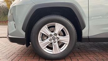 Toyota RAV4 2.5 VVT-h Icon CVT Euro 6 (s/s) 5dr