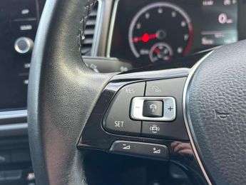 Volkswagen T-Roc 1.5 TSI EVO Design DSG Euro 6 (s/s) 5dr