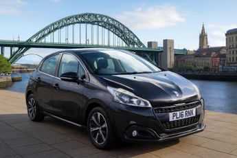 Peugeot 208 1.2 PureTech Active Design Lime Euro 6 5dr