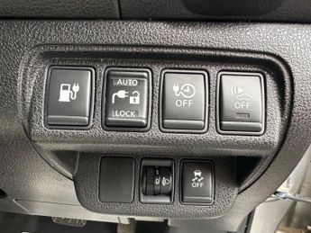 Nissan Leaf 24kWh Acenta Auto 5dr