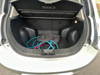 Nissan Leaf 24kWh Acenta Auto 5dr