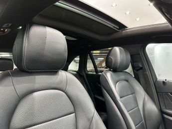 Mercedes-Benz GLC 2.1 GLC220d AMG Line (Premium) G-Tronic 4MATIC Euro 6 (s/s) 5dr