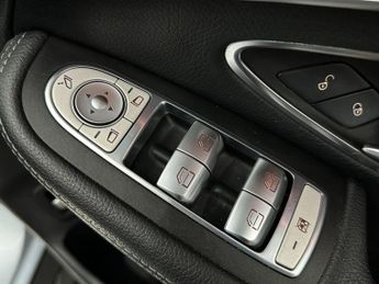 Mercedes-Benz GLC 2.1 GLC220d AMG Line (Premium) G-Tronic 4MATIC Euro 6 (s/s) 5dr