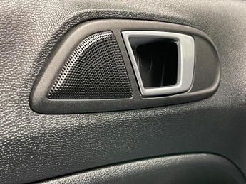 Ford EcoSport 1.0T EcoBoost ST-Line Auto Euro 6 (s/s) 5dr