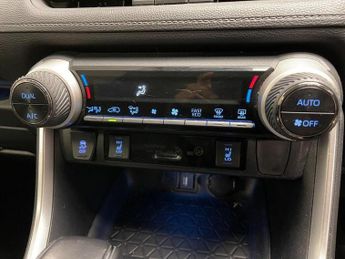 Toyota RAV4 2.5 VVT-h Excel CVT Euro 6 (s/s) 5dr