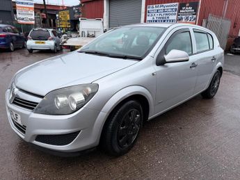 Vauxhall Astra 1.4i 16v Life 5dr