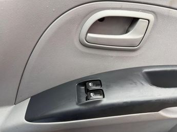 Kia Picanto 1.1 LS 5dr