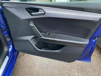 SEAT Leon 1.0 eTSI MHEV FR DSG Euro 6 (s/s) 5dr