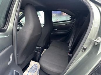 Toyota Aygo X 1.0 VVT-i Edge x-shift Euro 6 (s/s) 5dr