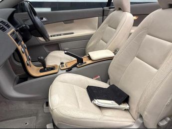 Volvo C70 2.4 D5 SE Geartronic 2dr