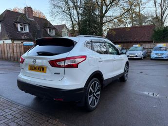 Nissan Qashqai 1.6 dCi Tekna XTRON 2WD Euro 5 (s/s) 5dr