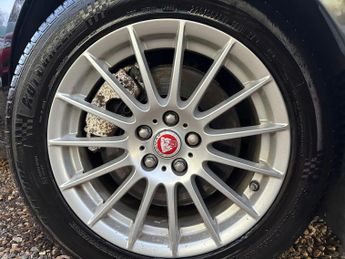 Jaguar XF 2.0d Prestige Auto Euro 6 (s/s) 4dr