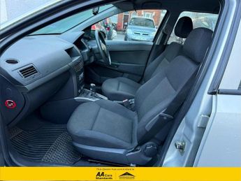 Vauxhall Astra 1.8i 16v Life 5dr