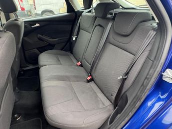 Ford Focus 1.6 Titanium Navigator Powershift Euro 5 5dr